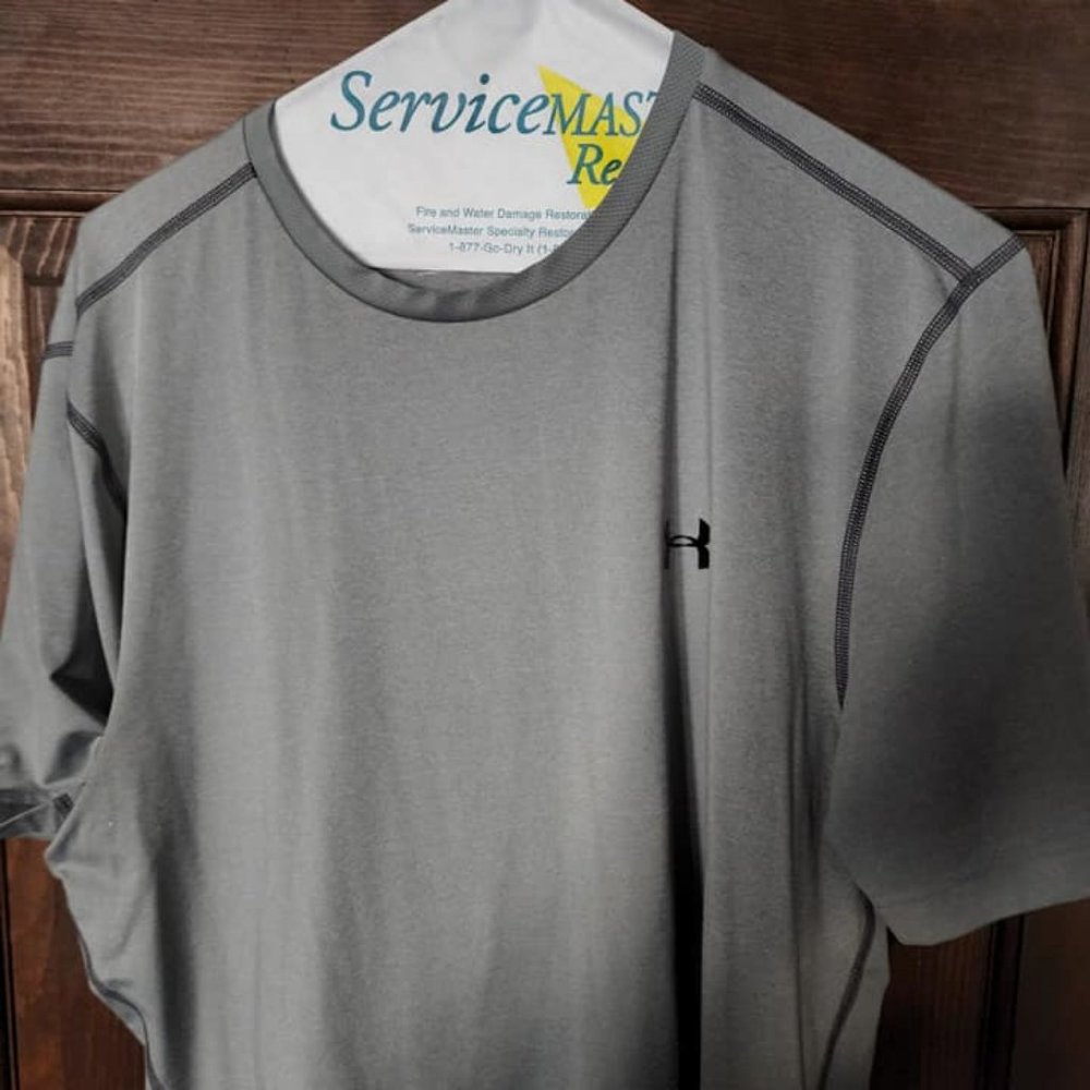 Men's XL Fitted UA Shirts